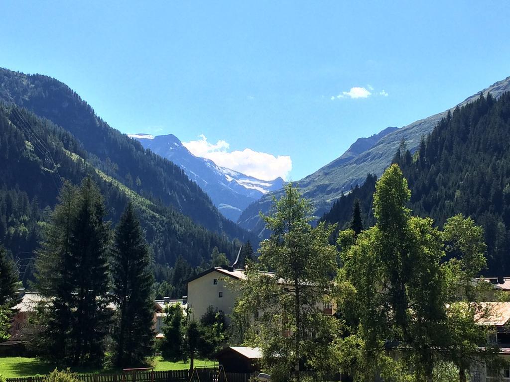 Alpenappartements Bad Gastein Exterior photo